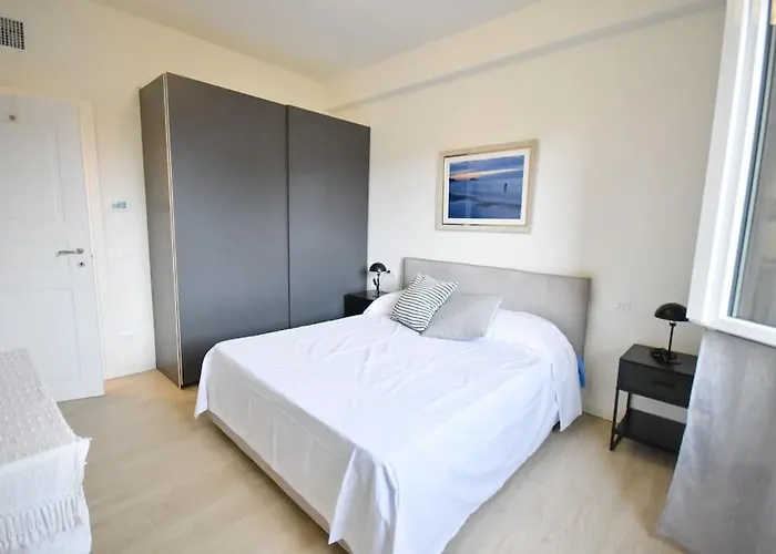 Apartamento Bianca A Pochi Passi Dal Mare Private Parking San Lorenzo al Mare